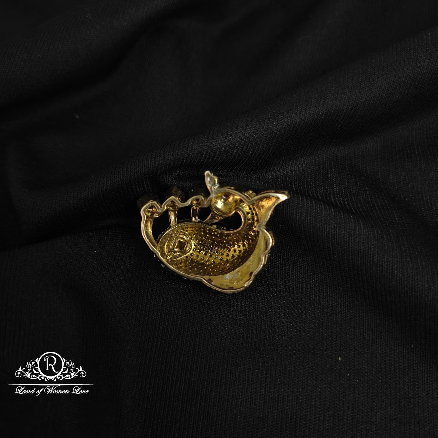 92.5 Silver peacock design Victorian Side locket-RCP110