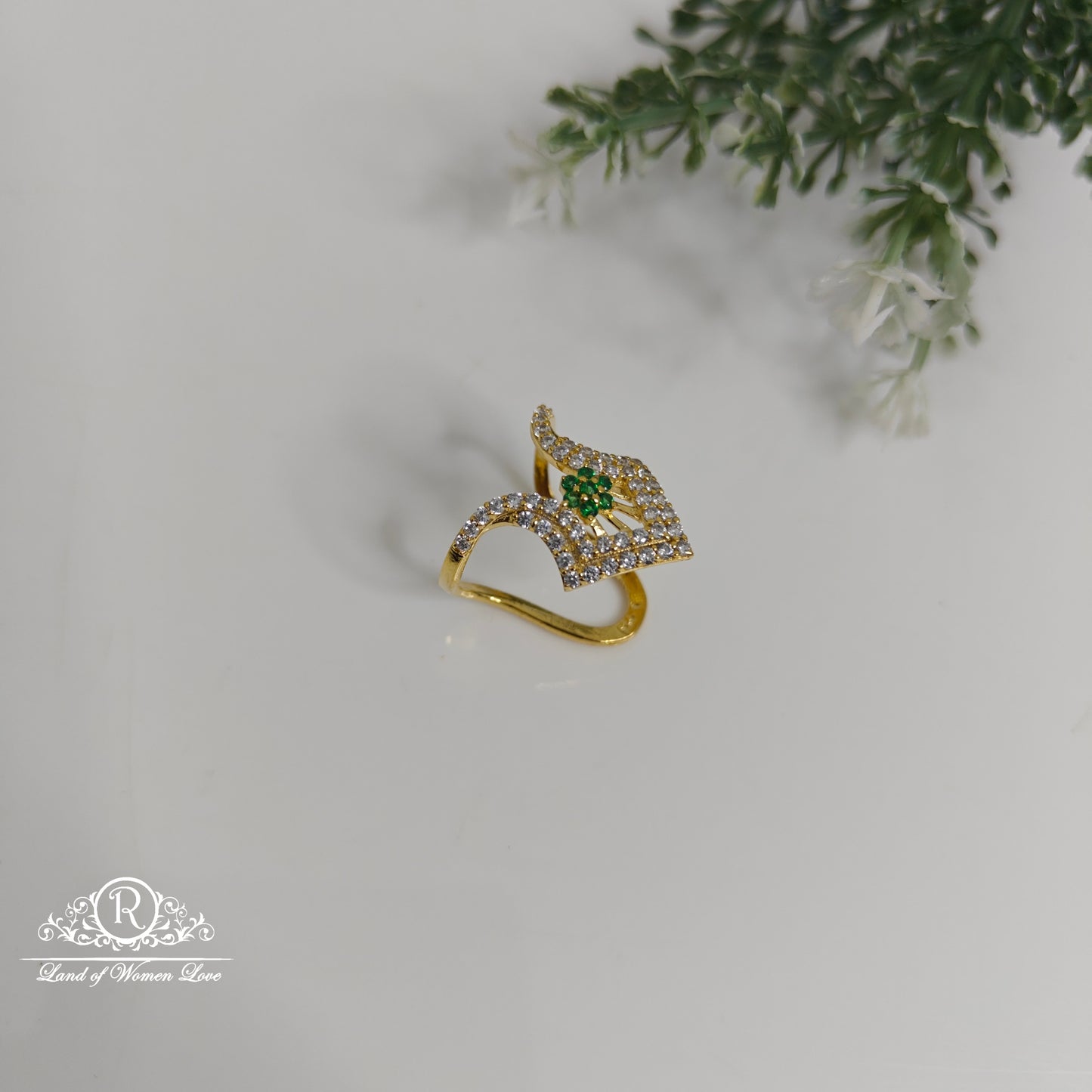 ring 92.5 silver green and white stones vanki ring 92.5 silver ramala jewelry / ramala collections
