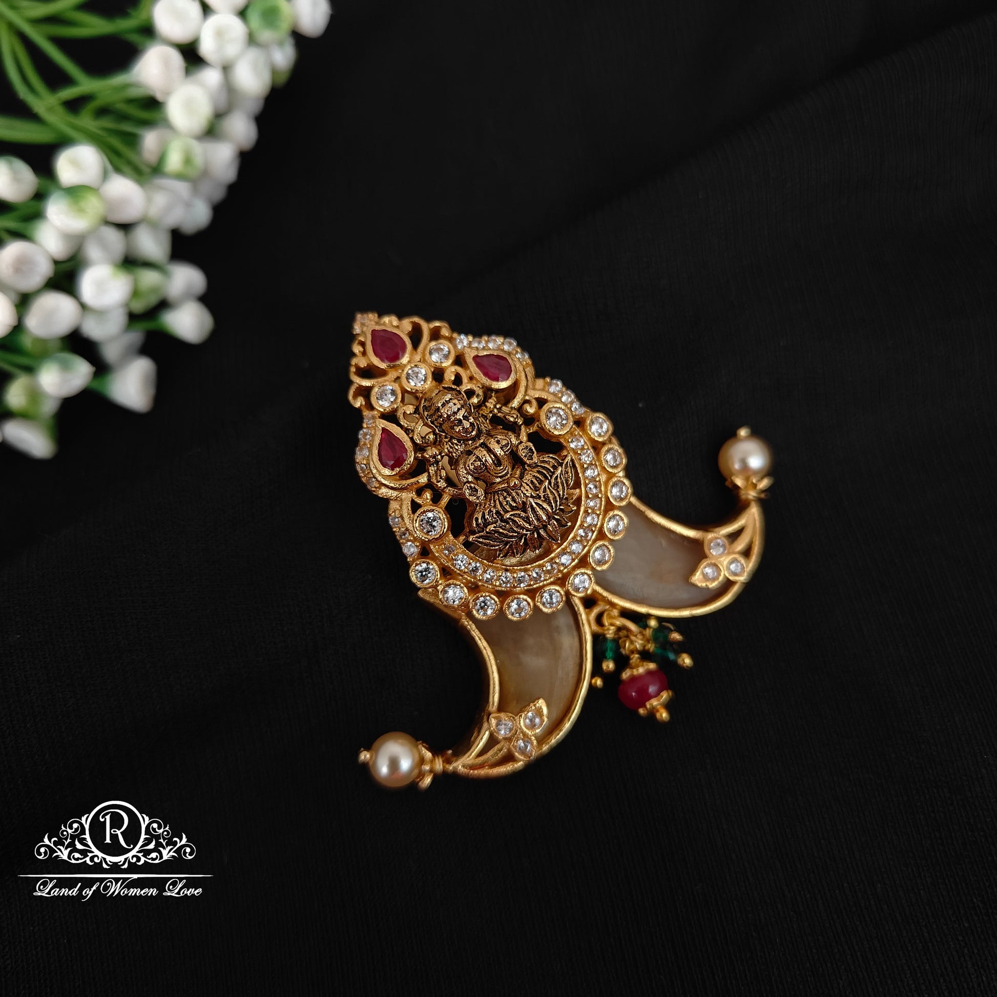 92.5 silver simple and cute puligoru pendent with lakshmi devi design -rcjr888 92.5 silver ramala jewelry / ramala collections