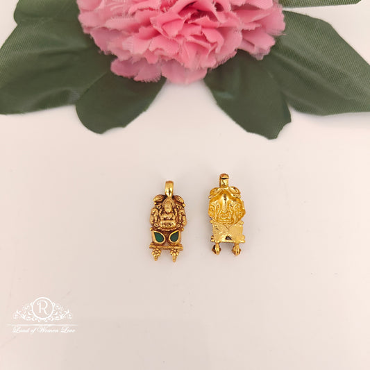 92.5-SILVER LAKSHMI DEVI SIDE LOCKETS -RCZ1064
