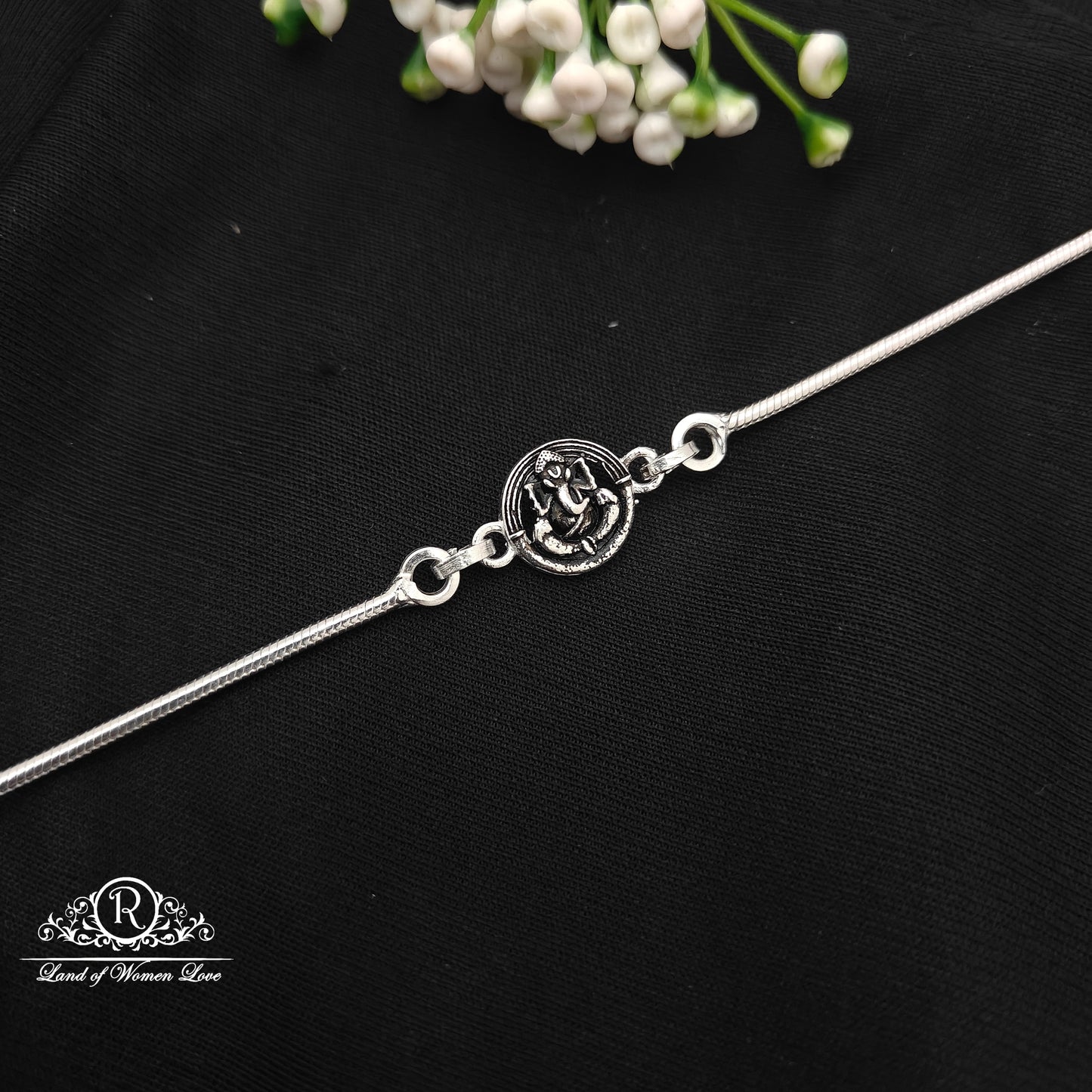 Silver -Rakhi-RC014