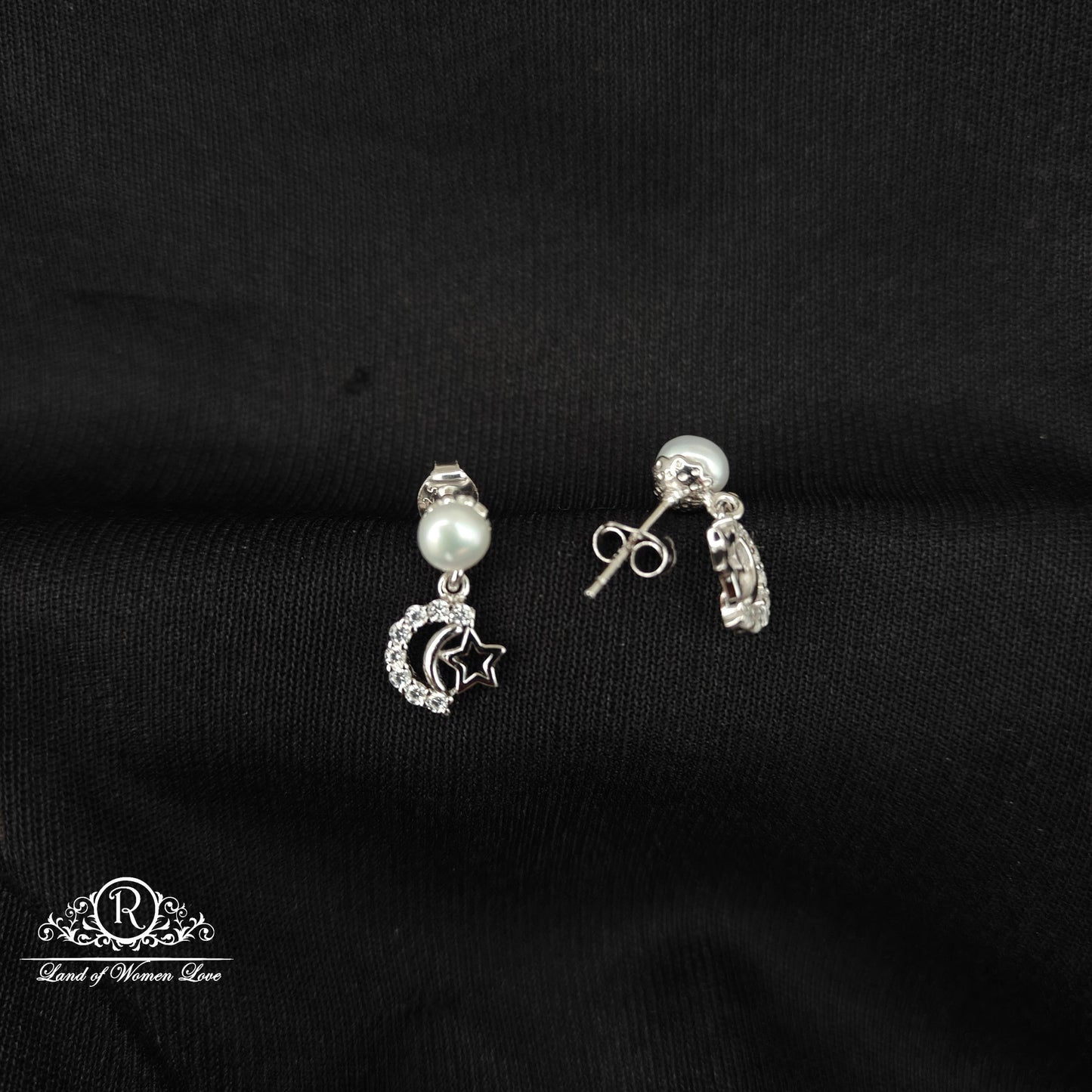 92.5 SILVER PEARL EARRINGS-RCG324