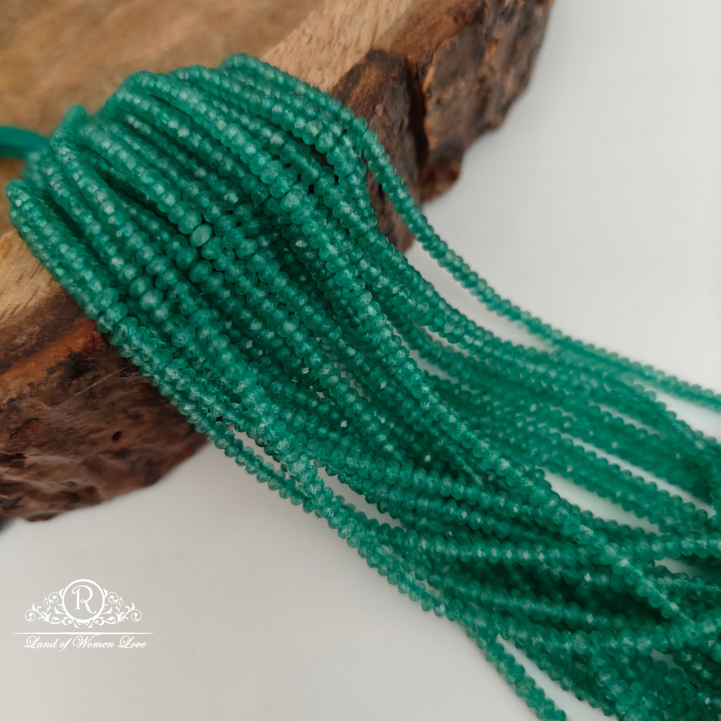 GREEN PEEHE BEADS-RCJM091