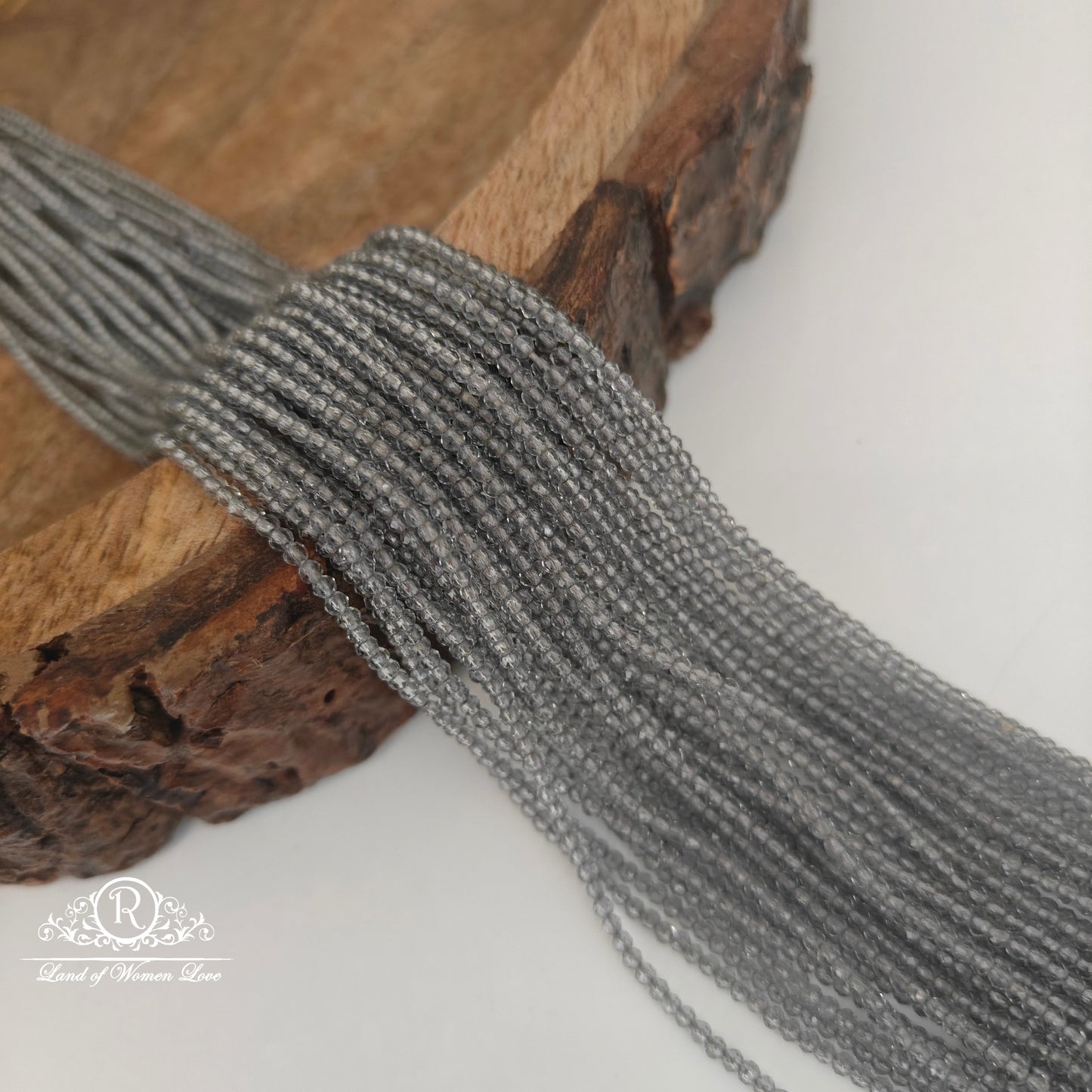 GRAY SPINNELS-RCJM041