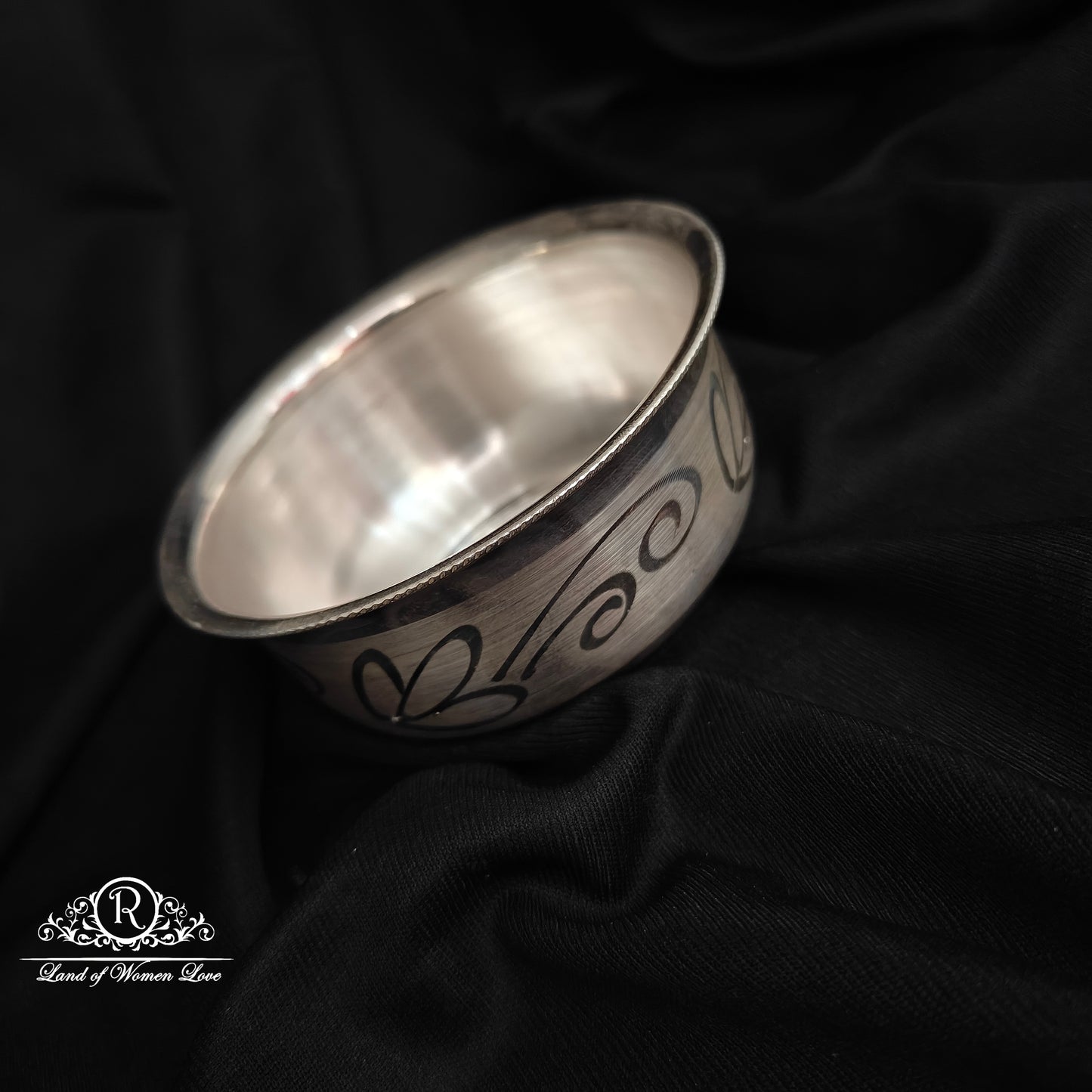 SILVER PRASADAM BOWLS-RCRS075