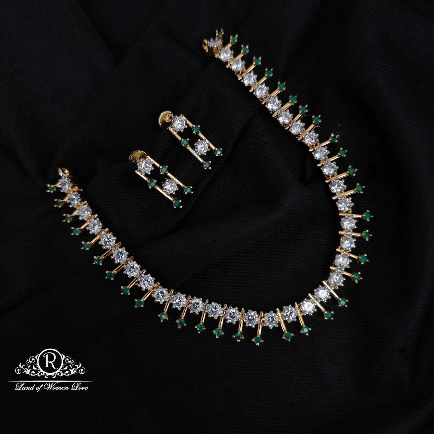 92.5-SILVER DIAMOND FINISHING NECKLACE WITH EARRINGS-RCZ1094