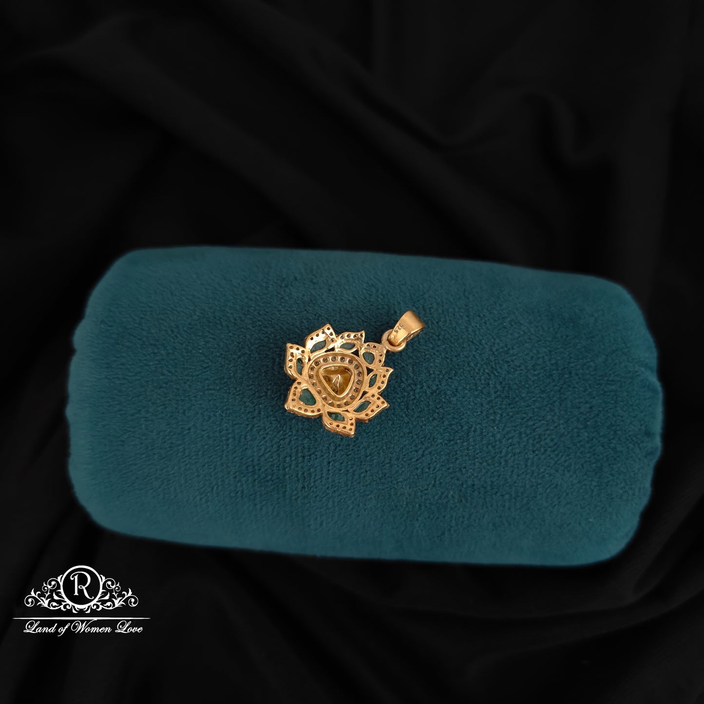 92.5 silver mossinate locket-RCJN007