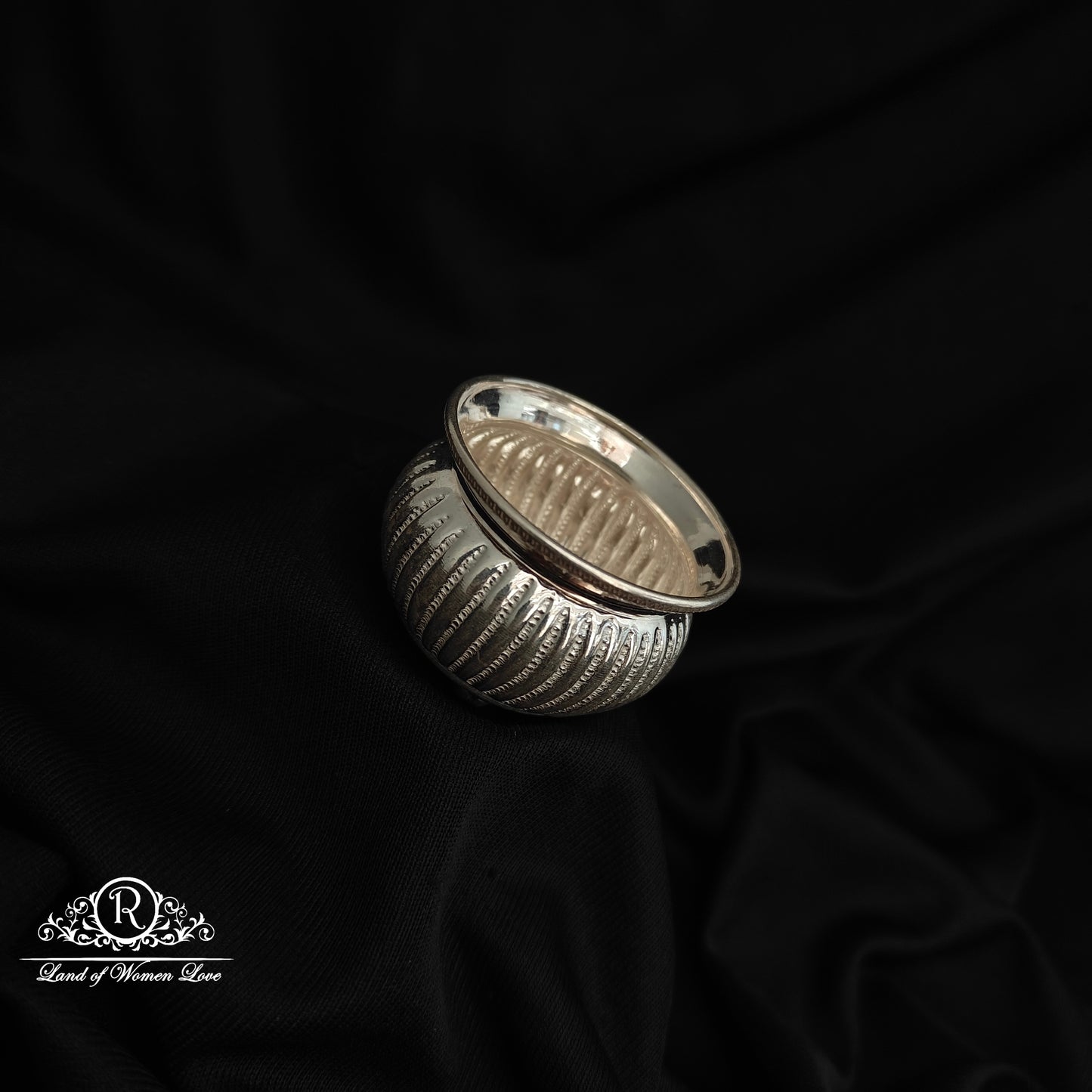 SILVER PRASADAM BOWL-RCRS022