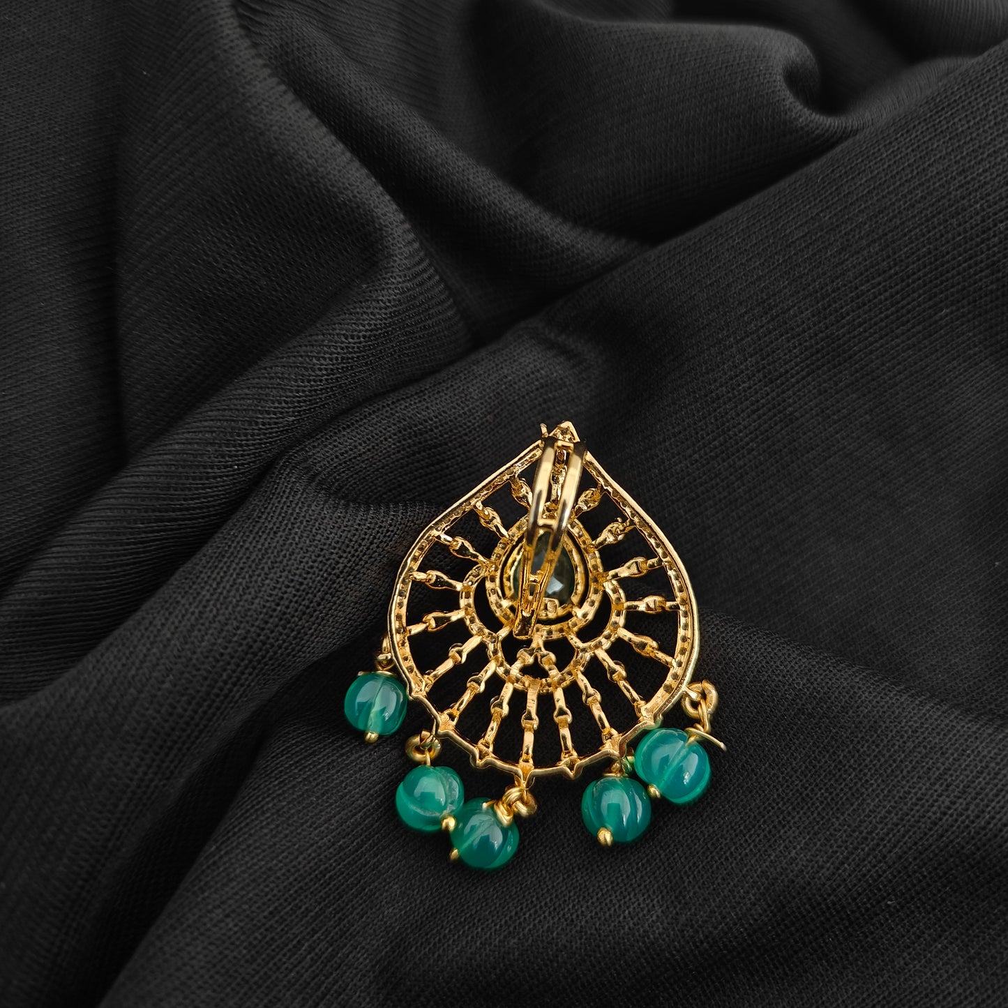 92.5 Silver diamond finishing pendent with green beads hangings -RCR110