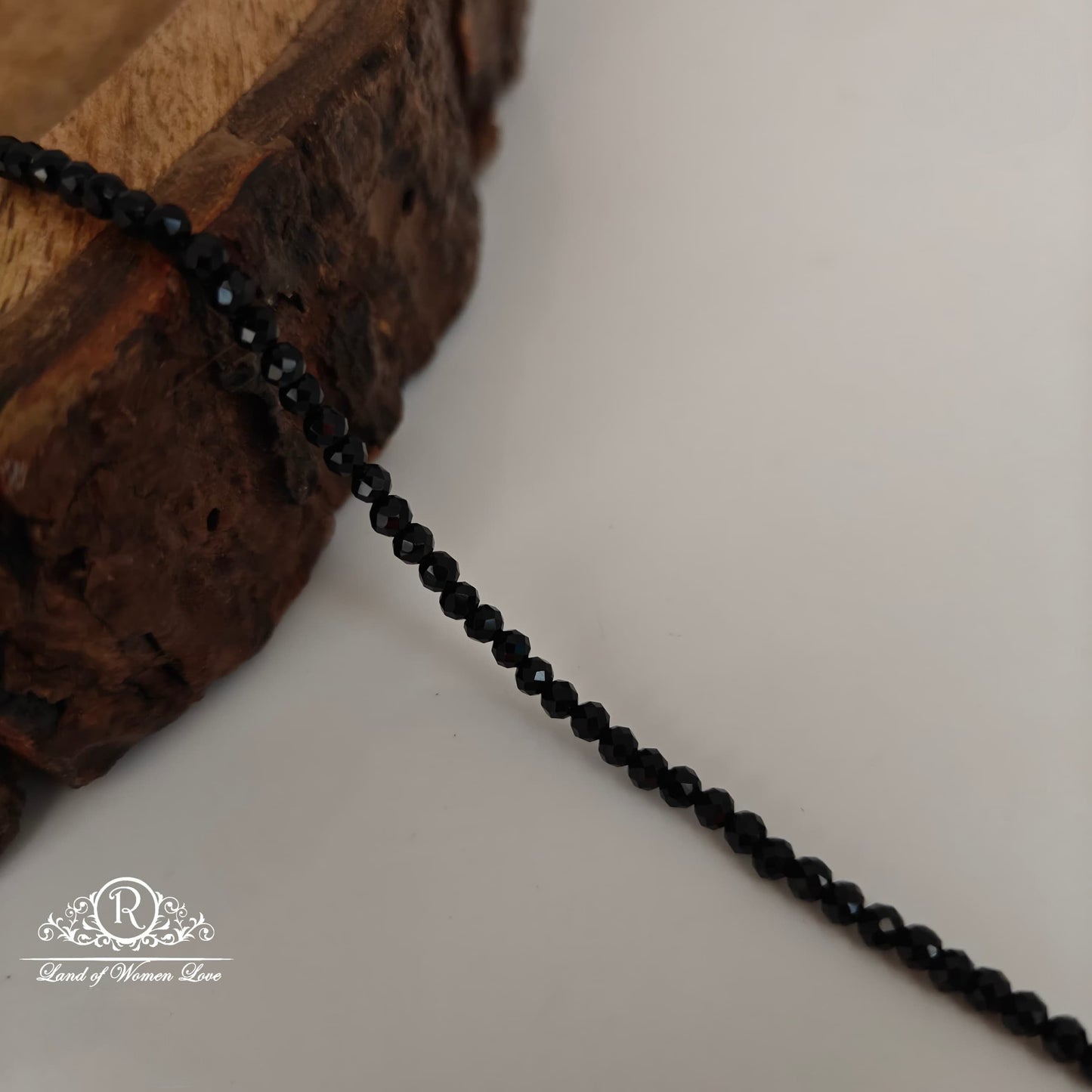 BLACK CUTTING BEADS-RCJM184