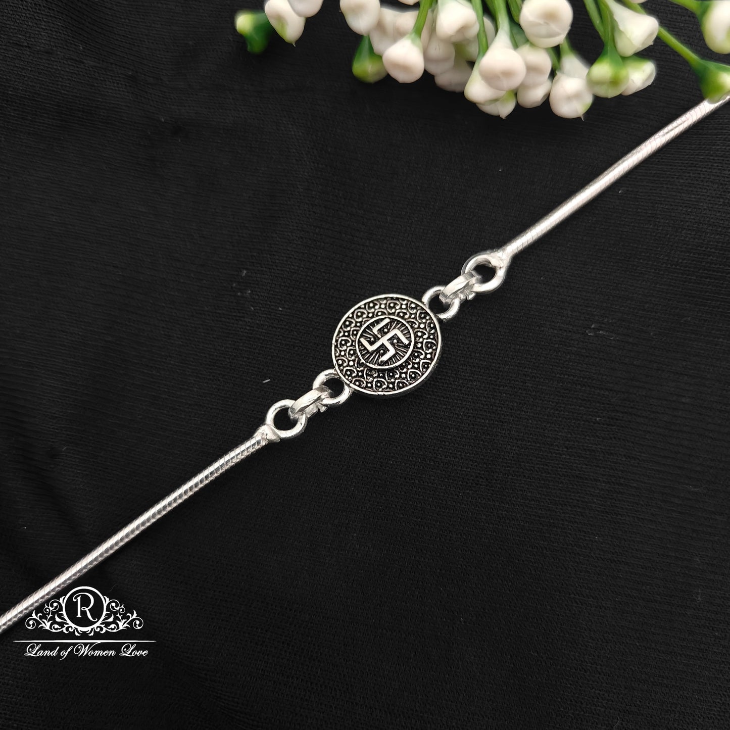 Silver -Rakhi-RC016