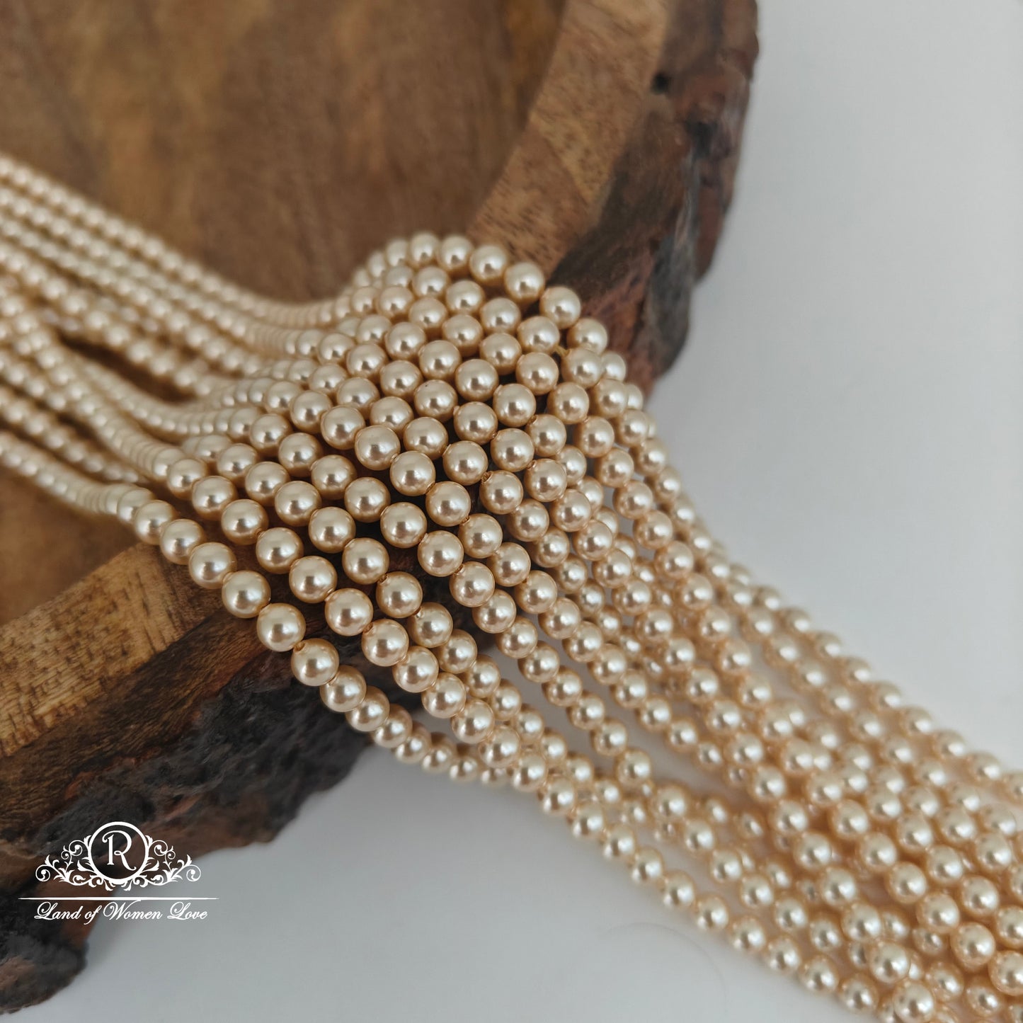 SWAROVSKI PEARLS 4MM-RCJM011