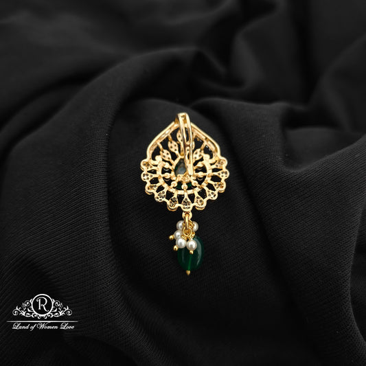92.5 Silver Green stone diamond finishing flower design pendent -RCR196