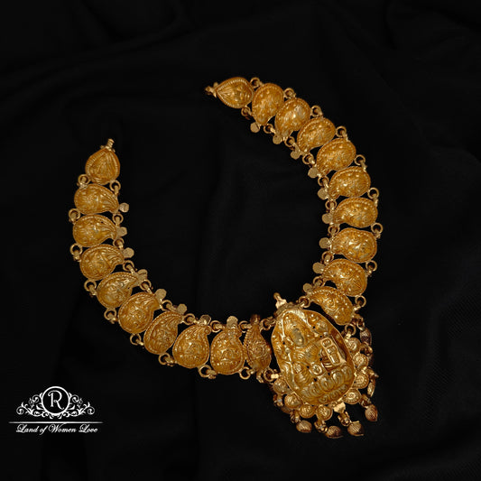 92.5-SILVER LAKSHMI DEVI WITH PEACOCK DESGIN NECKLACE-RCZ966