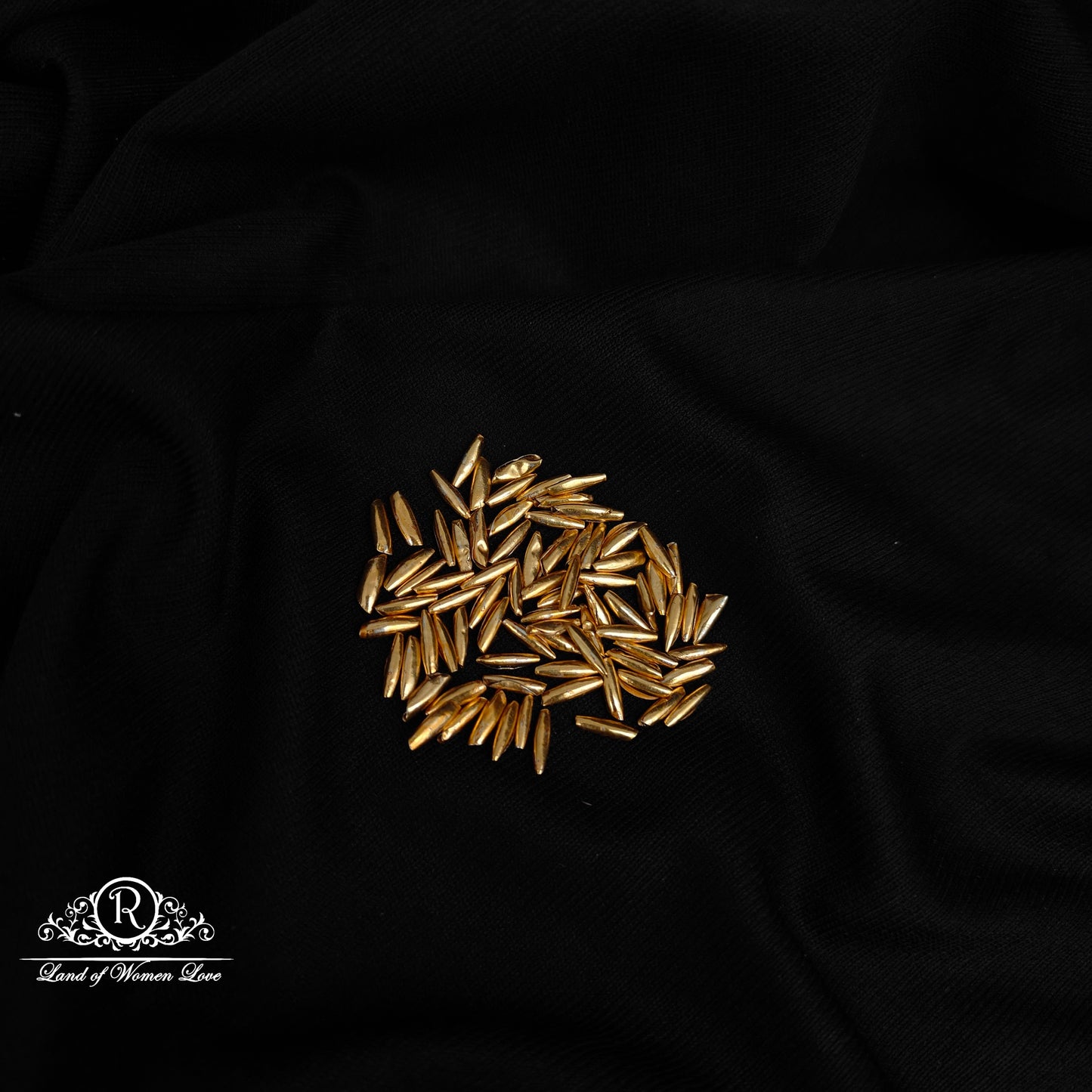 SILVER WITH GOLD POLISH AKSHAT RICE-RCRS042
