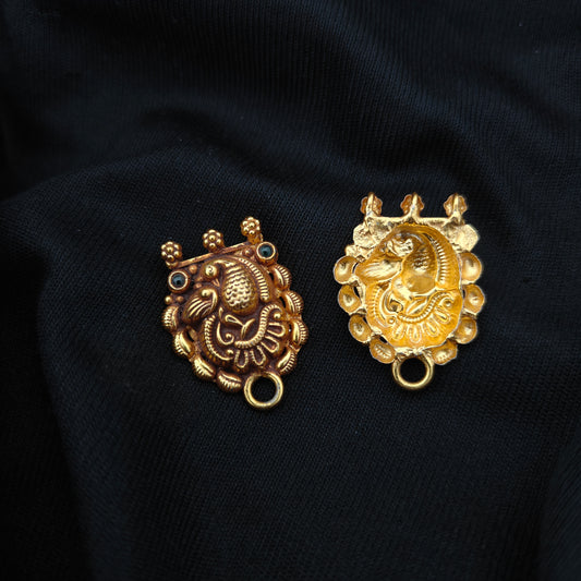 92.5-silver-with-gold-polish-peacock desgin side locket-RCH1361