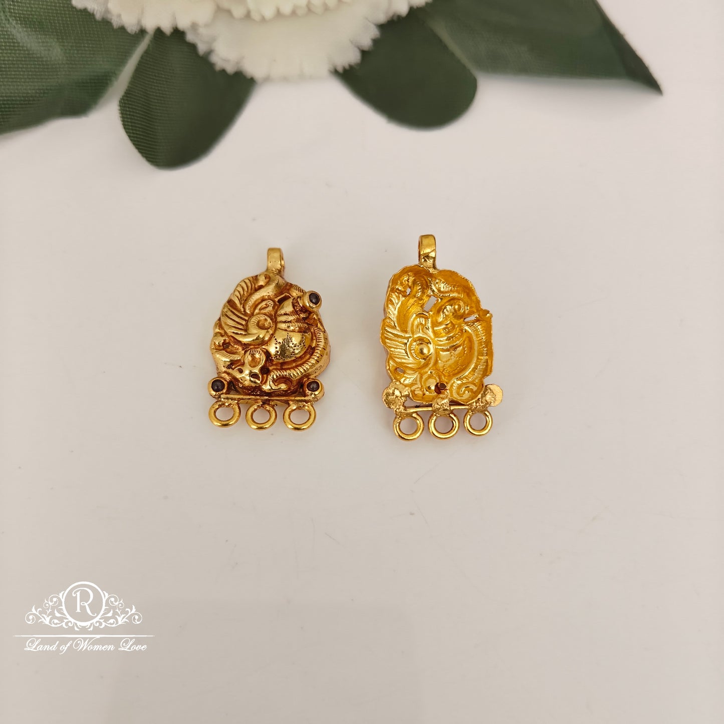 92.5-SILVER PEACOCK DESGIN SIDE LOCKETS -RCZ1033