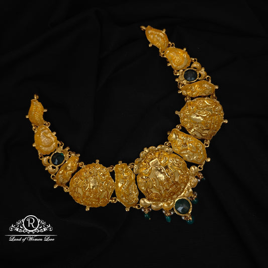 92.5 SILVER LAKSHMI DEVI WITH PEACOCK NECKLACE-RCM1371