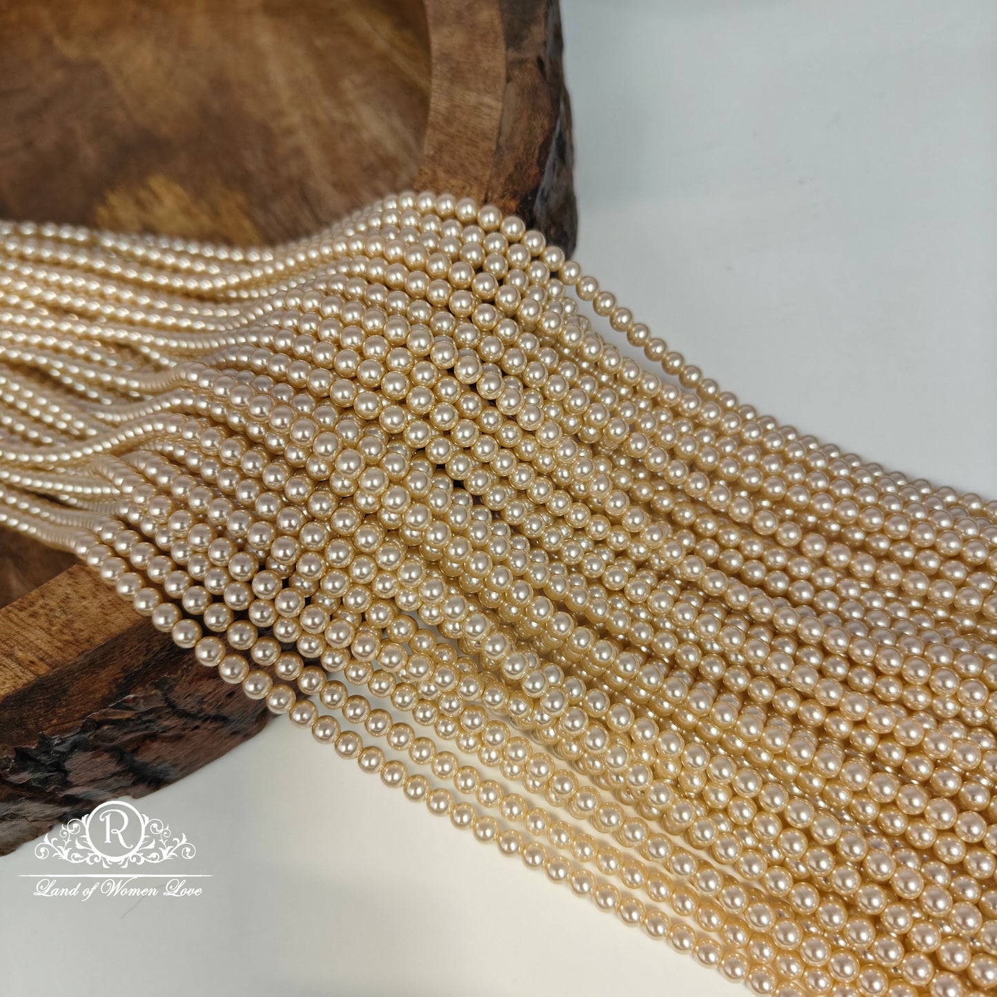 RIO PEARLS 4MM-RCMR44