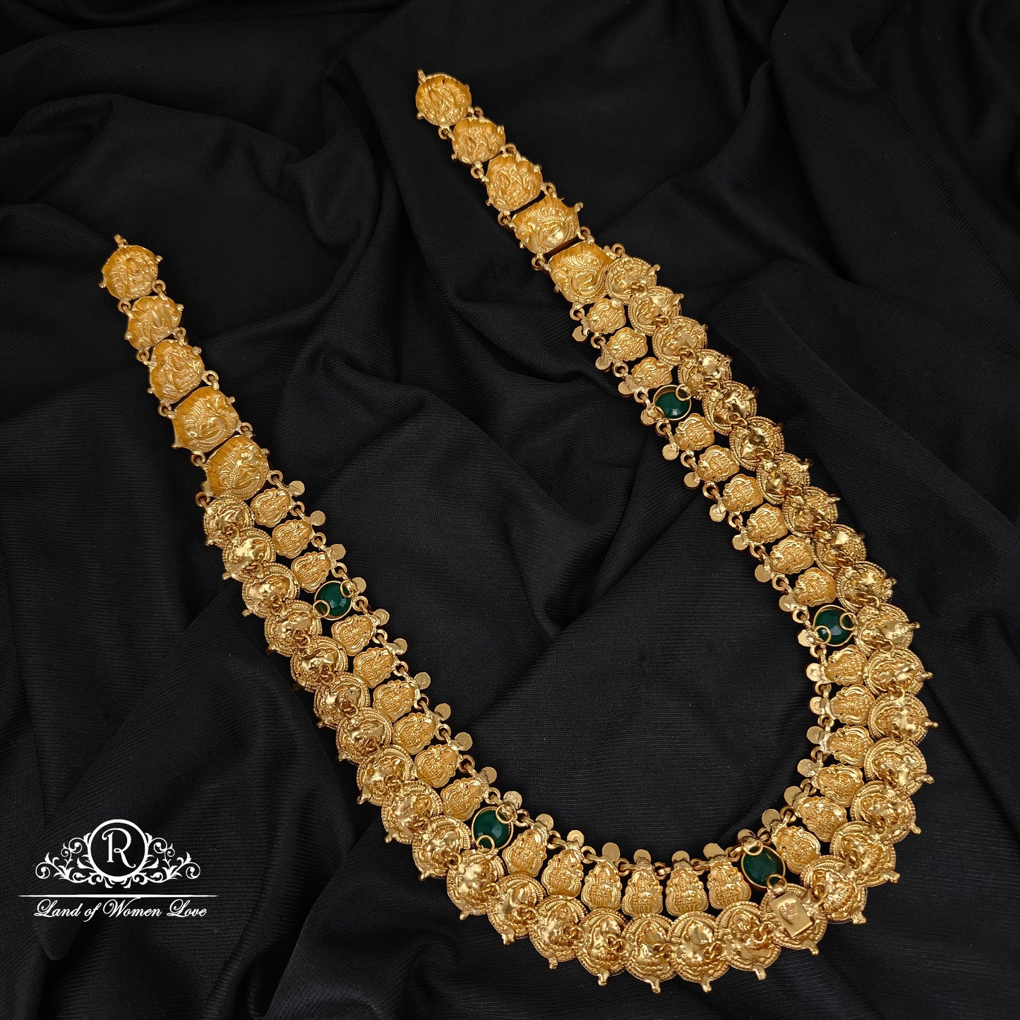 92.5-SILVER LAKSHMI DEVI WITH PEACOCK DESGIN KASU HARAM-RCZ945