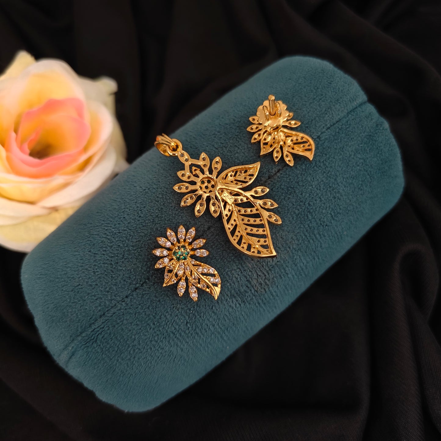 92.5 SILVER CZ STONE EARRINGS WITH LOCKET-SET -RCMB021