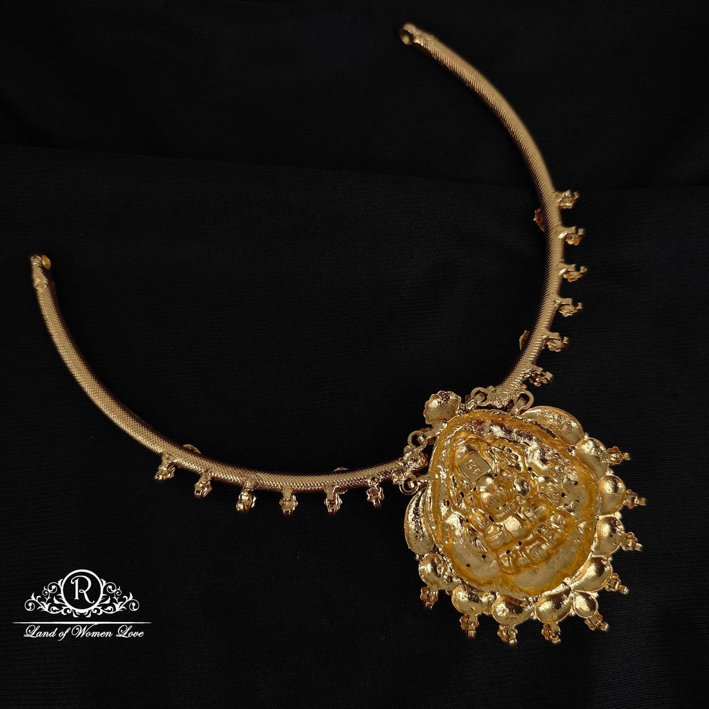 92.5 Silver Simple and cute Lakshmi devi design kante-RCM173