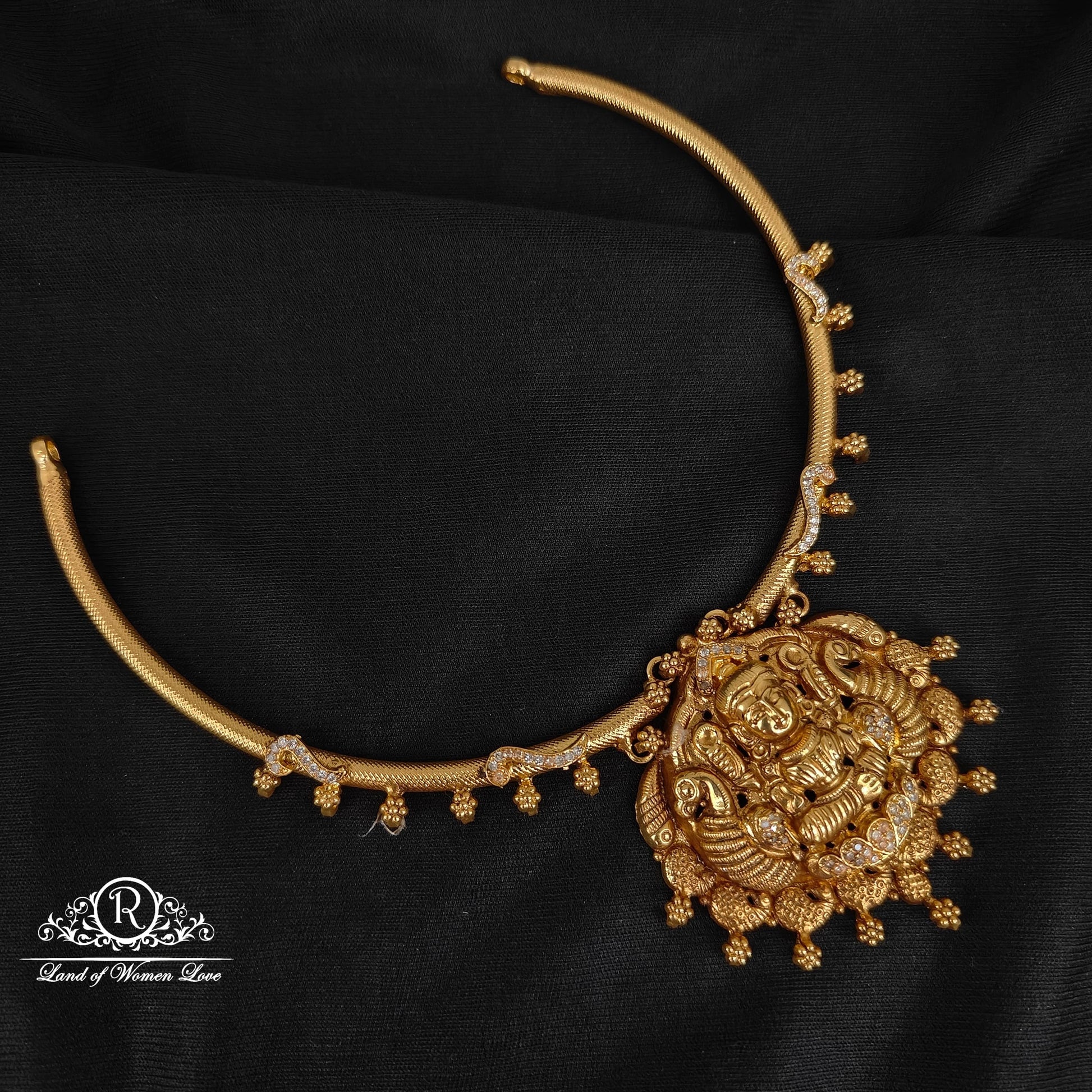 92.5 silver simple and cute lakshmi devi design kante-rcm173 92.5 silver ramala jewelry / ramala collections