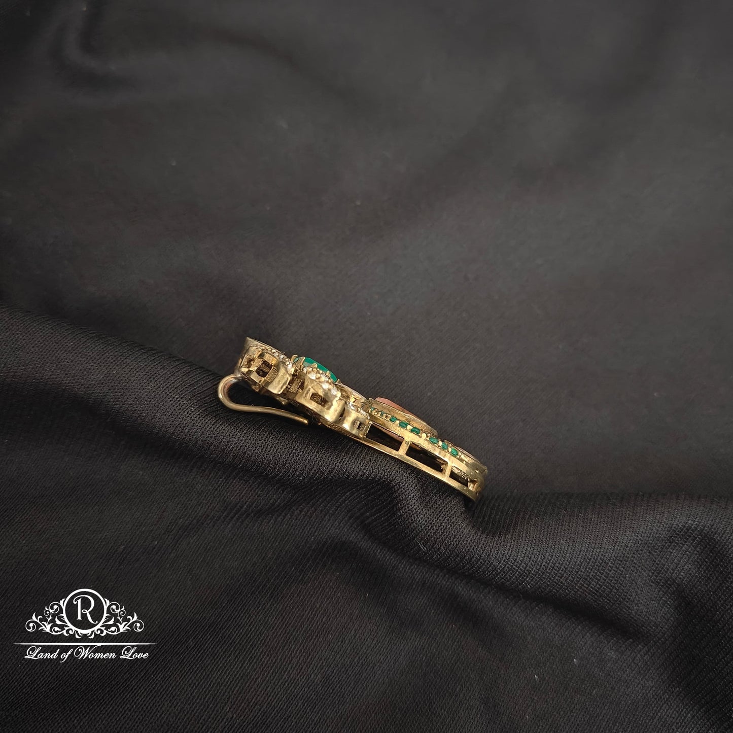 92.5 Silver Simple and cute Victorian pendant -RCP129