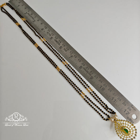 92.5 Silver Two lines Black beads with Diamond Finishing Locket-RCT337