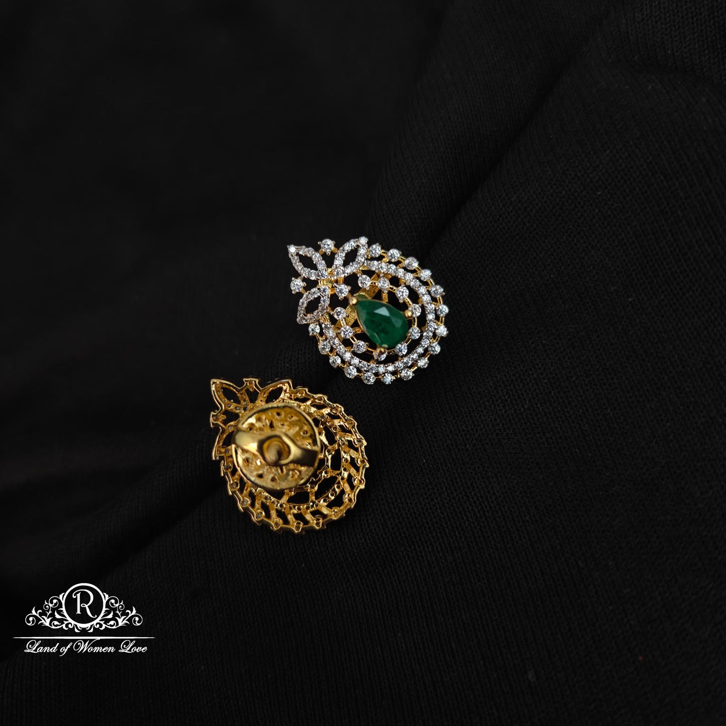 92.5 Silver diamond finishing White and green Stones studs-RCDS086