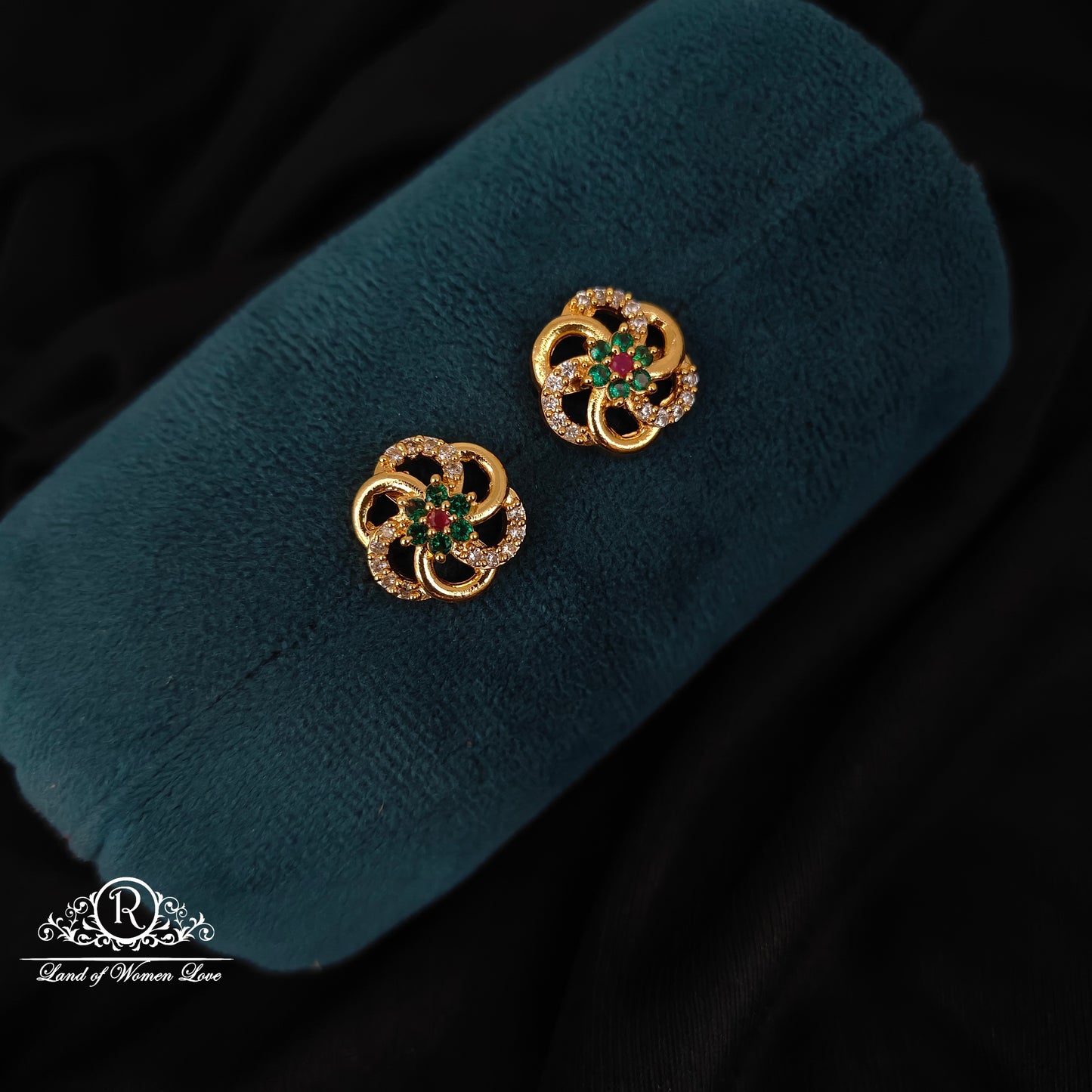 stud 92.5 silver flower design studs-rcjr808 cz 92.5 silver ramala jewelry / ramala collections