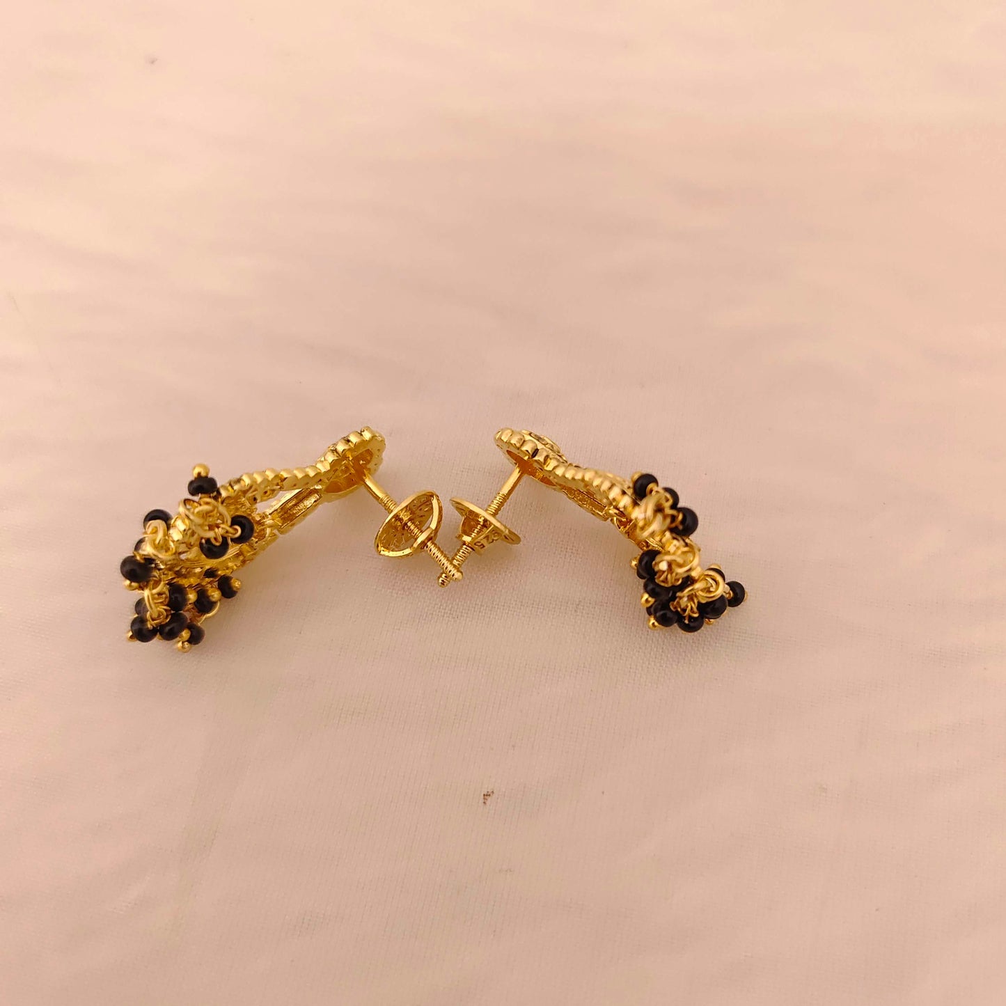 Silver black beads chain 3 lines -RCD435