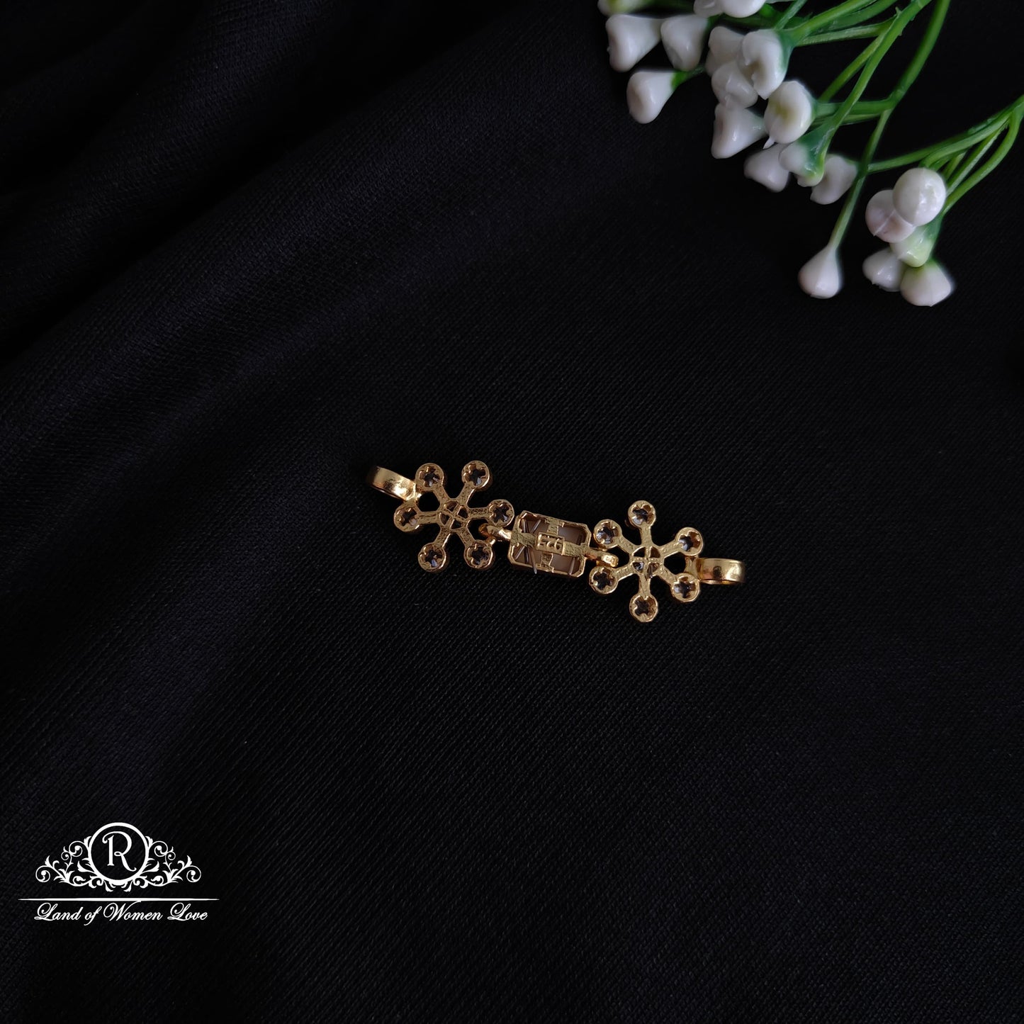 Silver small mala locket - RCL38