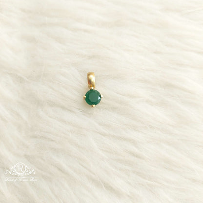 silver small green stone locket-sa566 92.5 silver ramala jewelry / ramala collections