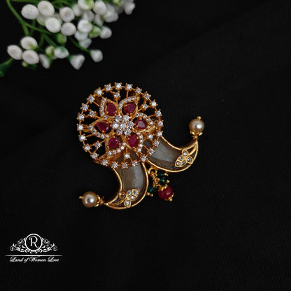 92.5 silver simple and cute tiger nail pendent with flower design-rcjr894 92.5 silver ramala jewelry / ramala collections