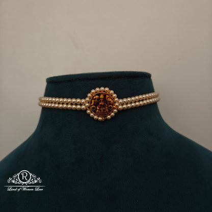 pendant 92.5 silver simple and cute pearls chocker with lakshmi devi pendant -rch891 92.5 silver ramala jewelry / ramala collections