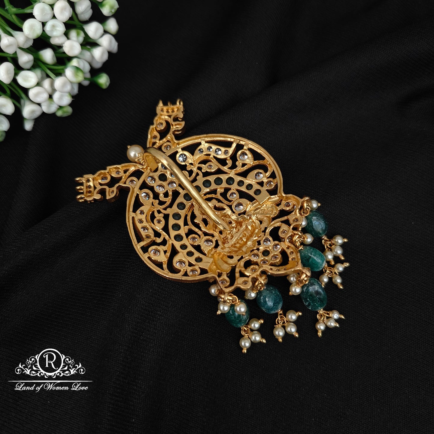 Silver Lakshmi Devi pendant -RC06M329