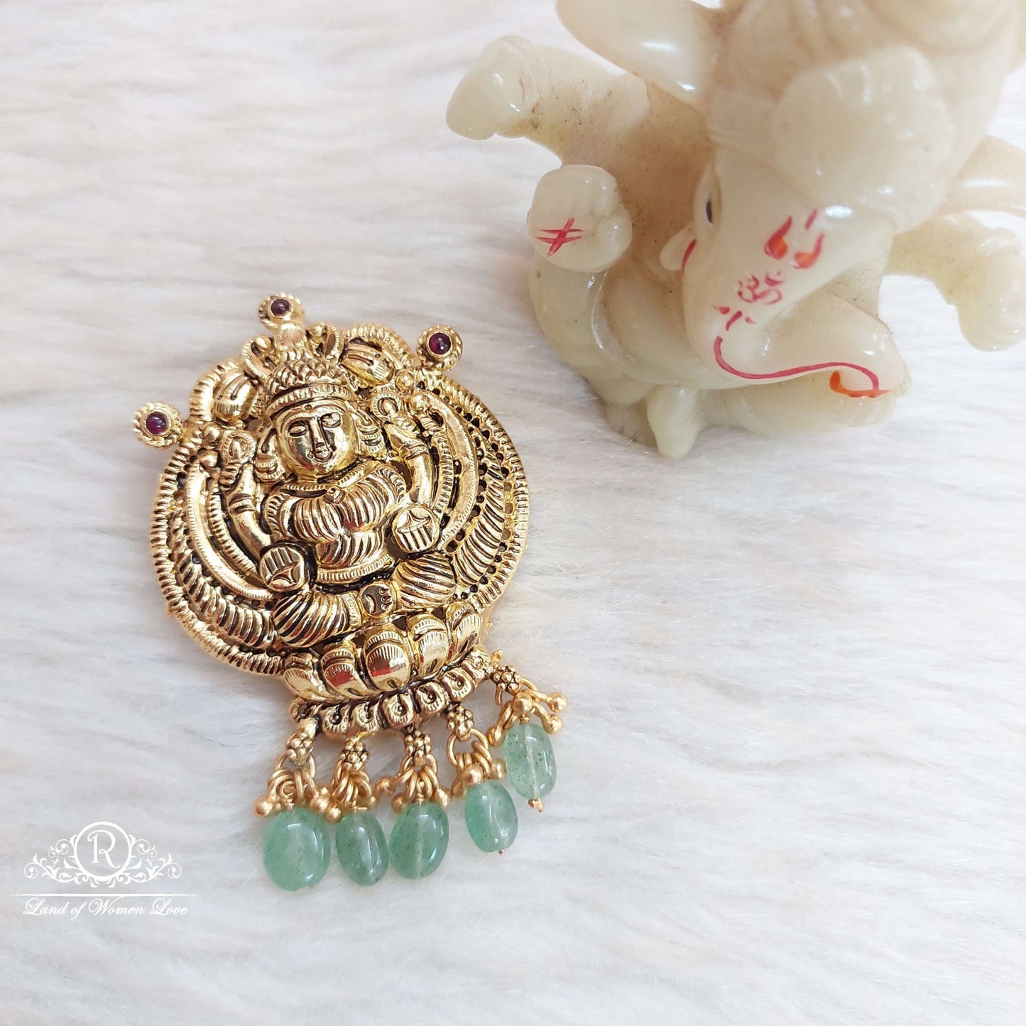 silver lakshmi devi locket-s194 92.5 silver ramala jewelry / ramala collections