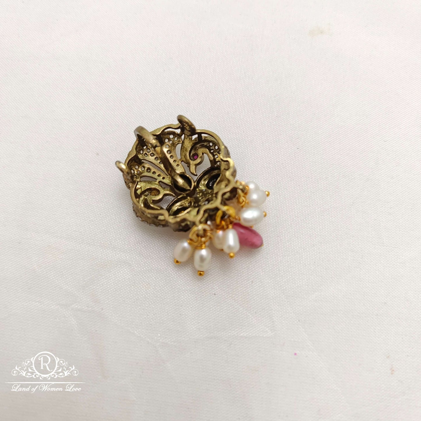 Silver victorian small pendant -RCC089