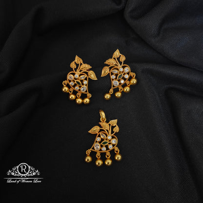 Silver mango style earrings-RCCP271