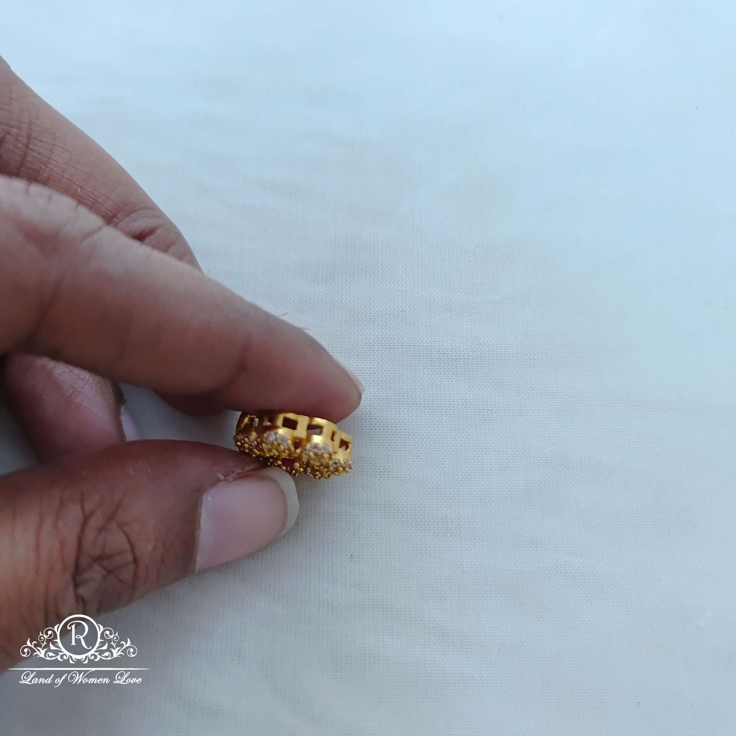 Silver CZ-flower side locket -RCD373