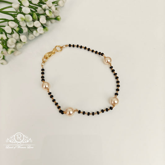 bracelet 92.5 silver black beads and pearls bracelet-rch877 92.5 silver ramala jewelry / ramala collections