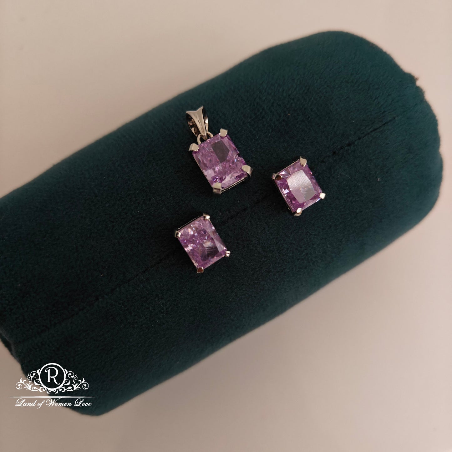 earrings 92.5 silver simple and cute earrings with locket-rcle08 92.5 silver ramala jewelry / ramala collections