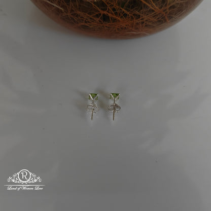 92.5 Silver yellowish green square cut Stud earrings-RCHS35-1