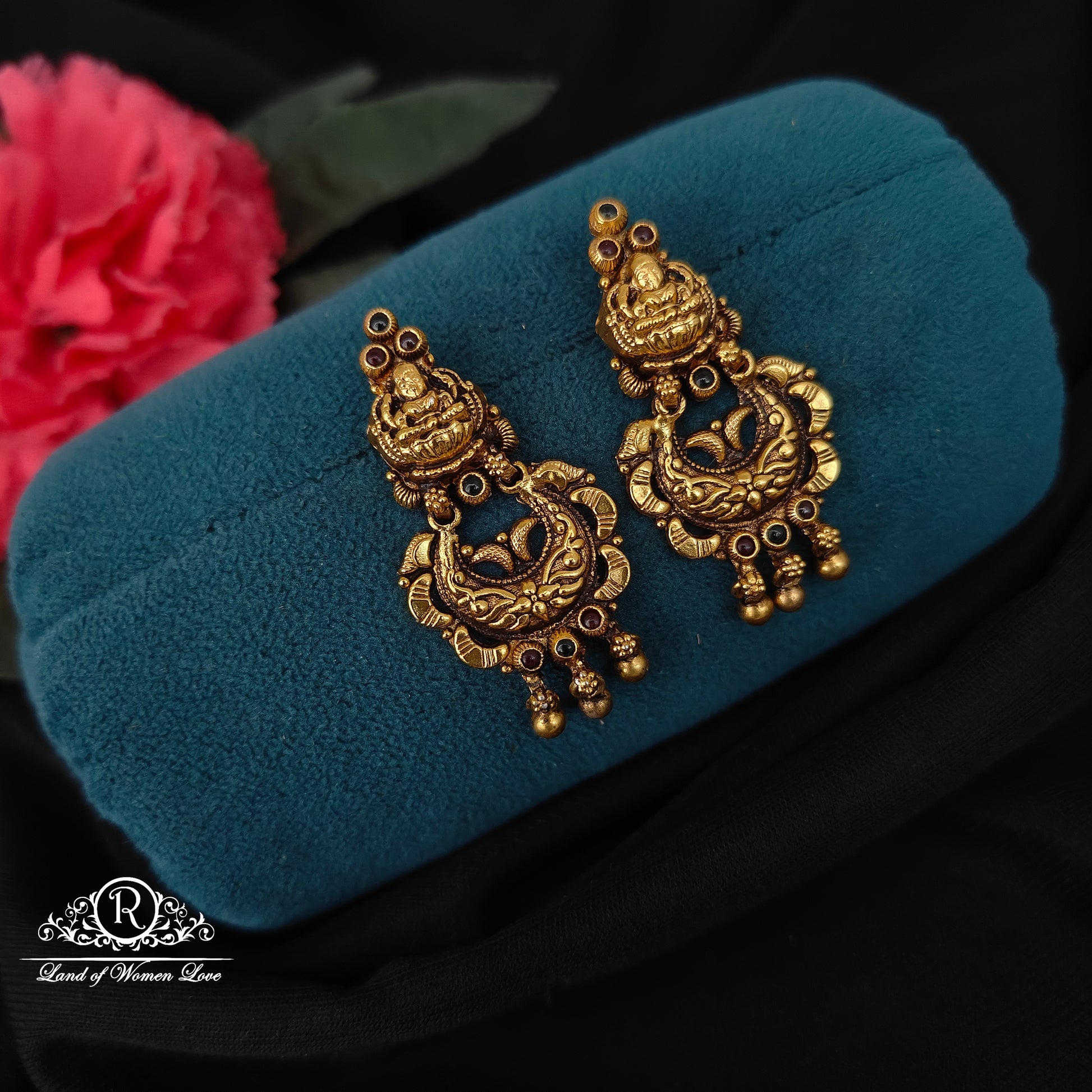 earrings 92.5 silver simple and cute earrings 92.5 silver ramala jewelry / ramala collections