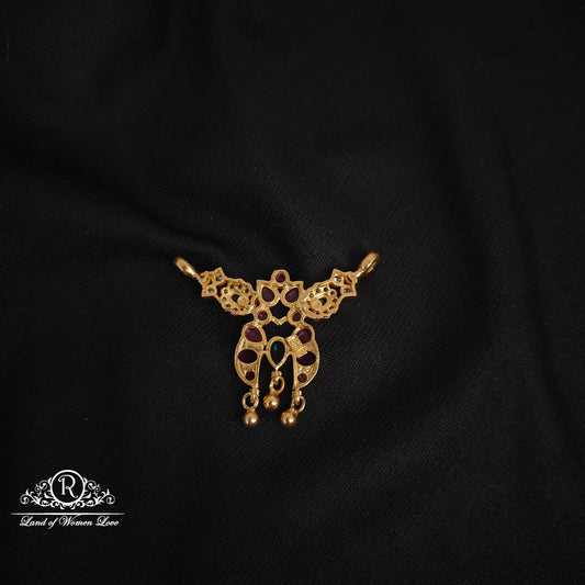 92.5 silver simple and Cute mala locket with gold balls hangings -RC06M1262