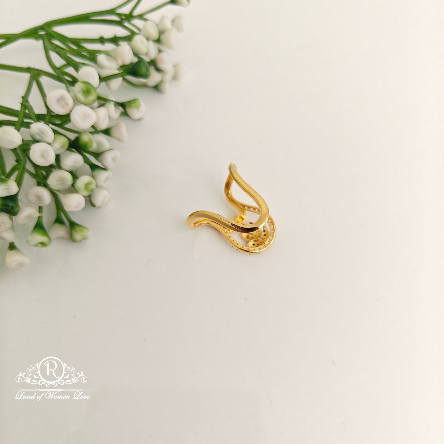 92.5 silver simple and Cute CZ- stones Vanki Ring -RCDS393