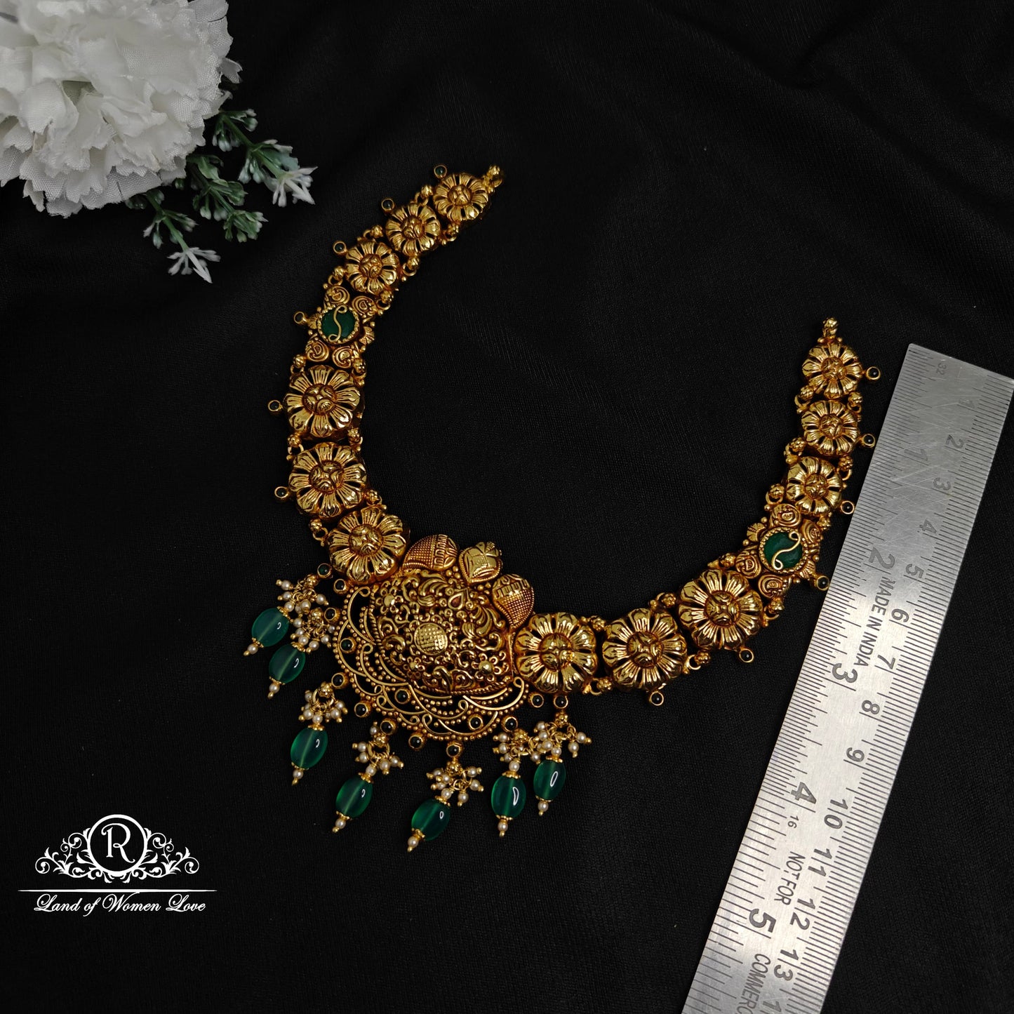 Silver flower design necklace -RCDS236