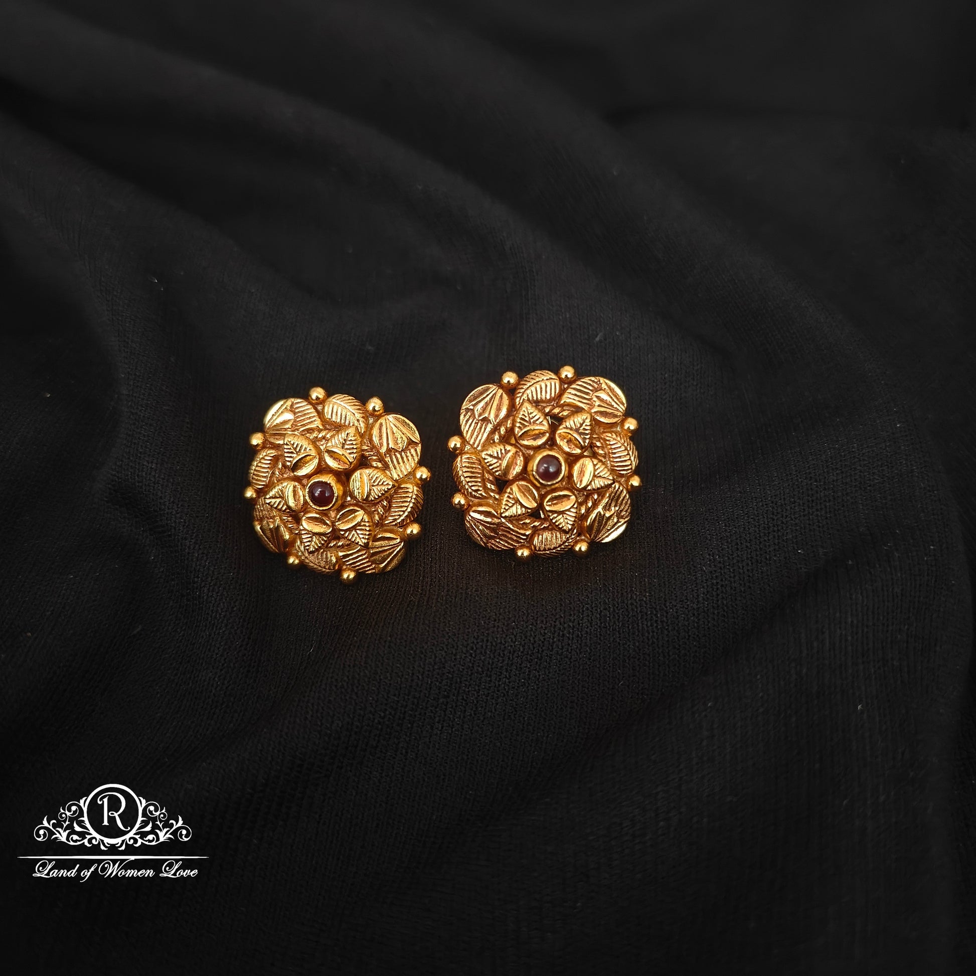 earrings 92.5 silver simple and cute earrings - rc06m1218 92.5 silver ramala jewelry / ramala collections