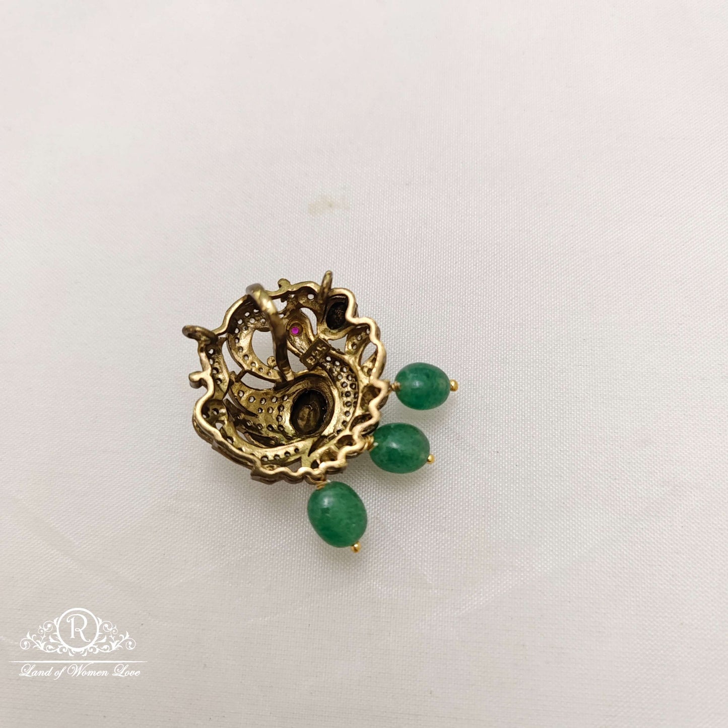 Silver small victorian pendant -RCC093